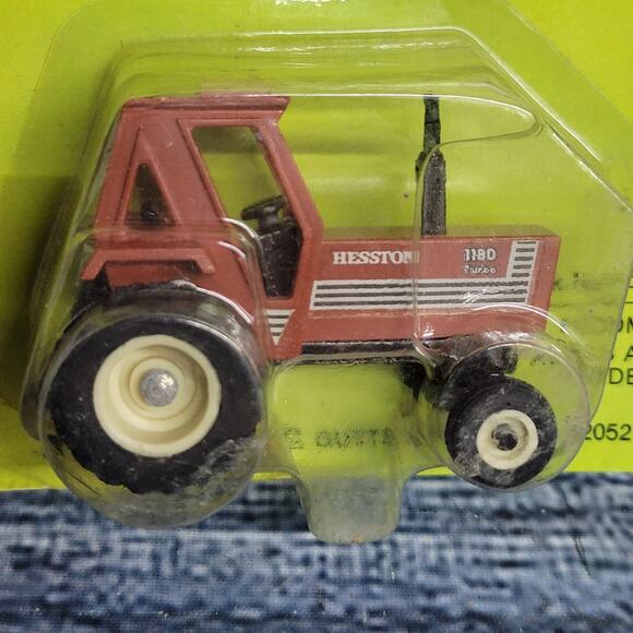 Vtg Mini Toys 1/64 scale Hesston 1180 Turbo die-cast/plastic tractor brown/black - Picture 5 of 9